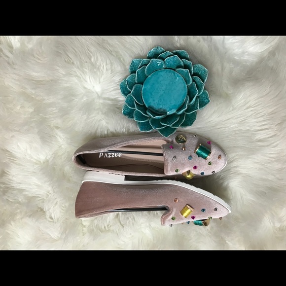 Embellished Pink Velvet Slip-On Shoes - Picture 3 of 3